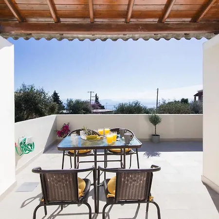 R&c Corfiot House * Achílleion