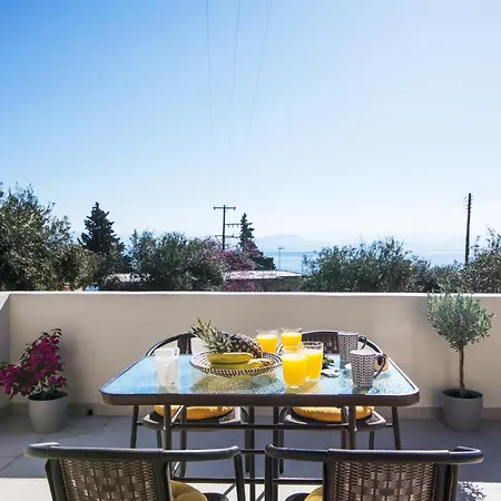 R&c Corfiot House Achílleion