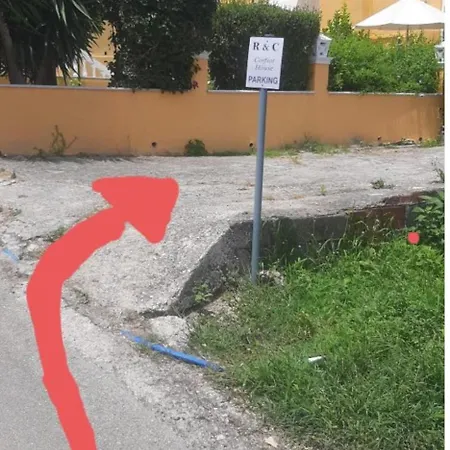 بيت للعطل R&c Corfiot House Achílleion